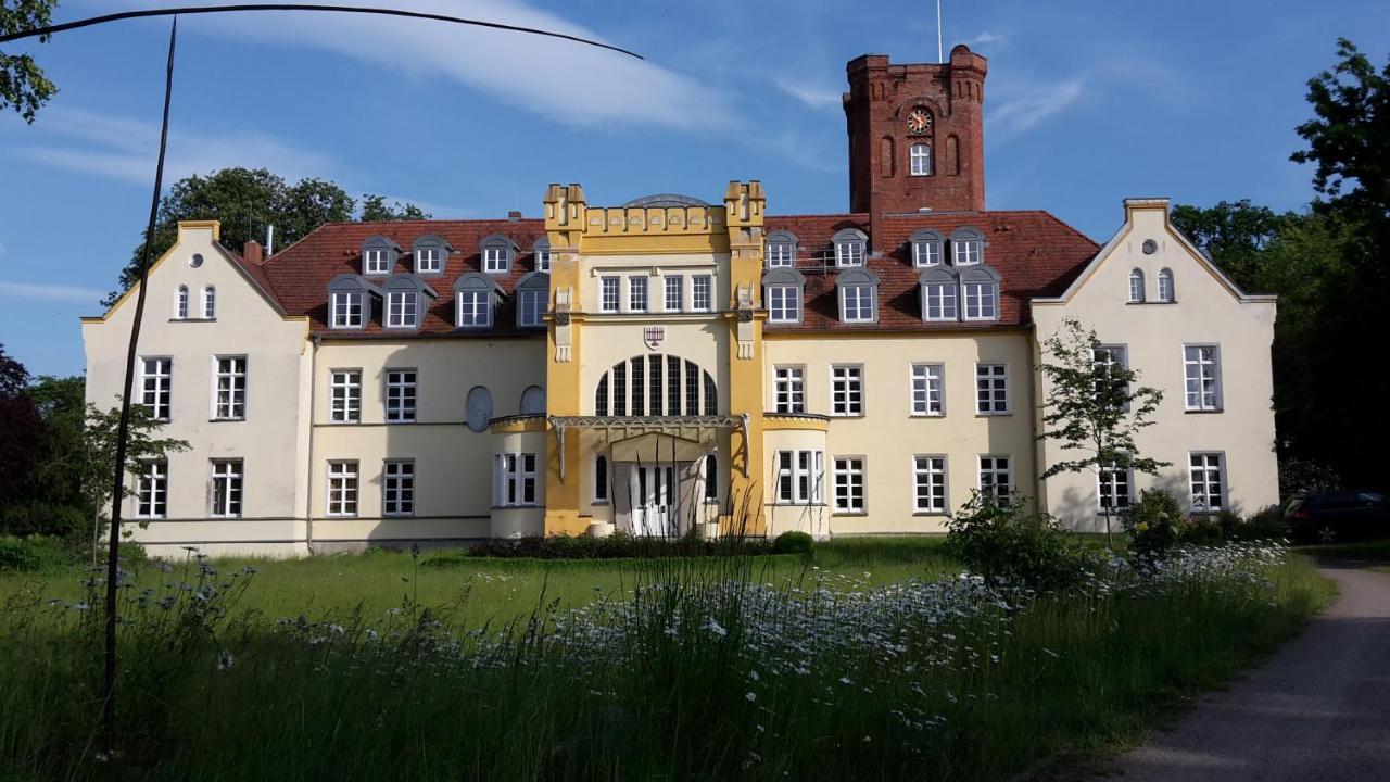 Schloss Lelkendorf, Fewo Gross Gievitz Luaran gambar